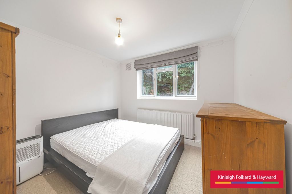 Property photo 3 of 16 Picture No. 05