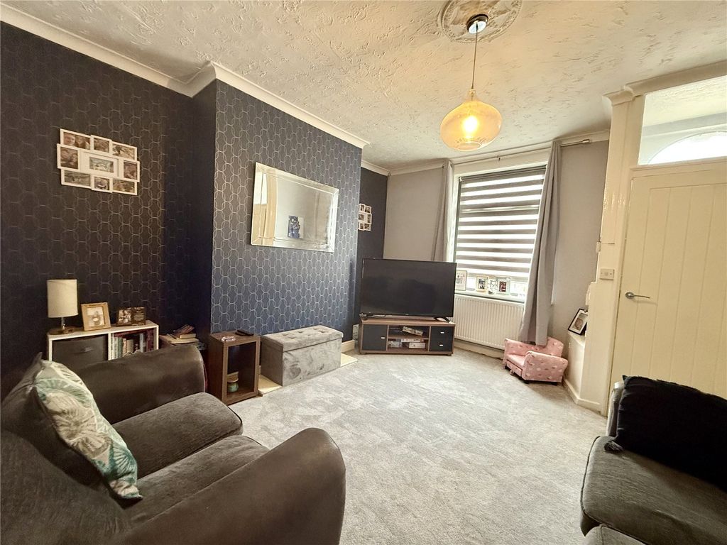 Property photo 2 of 11 Picture No. 02