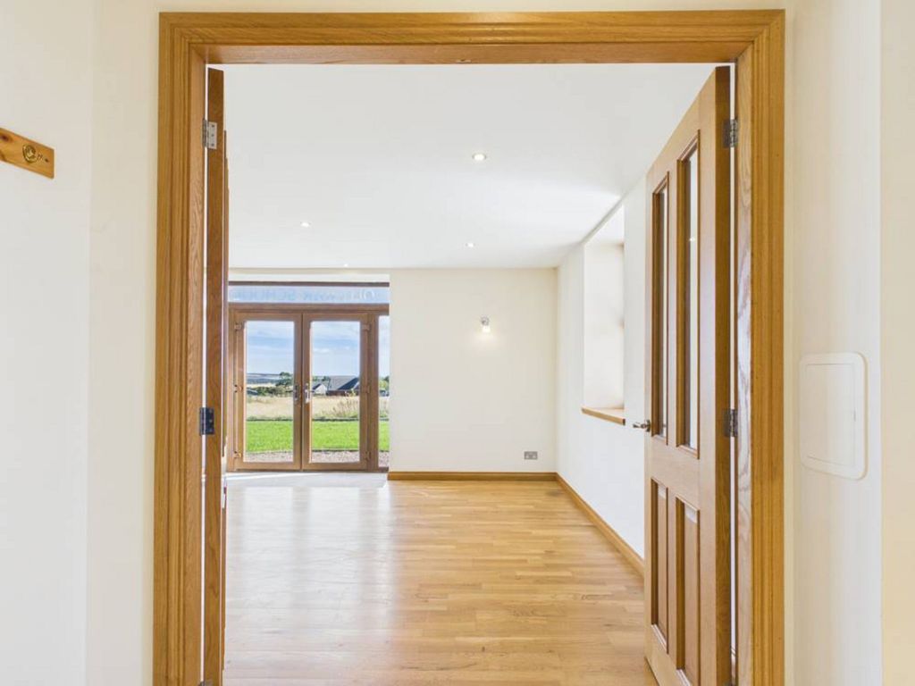 Property photo 3 of 50