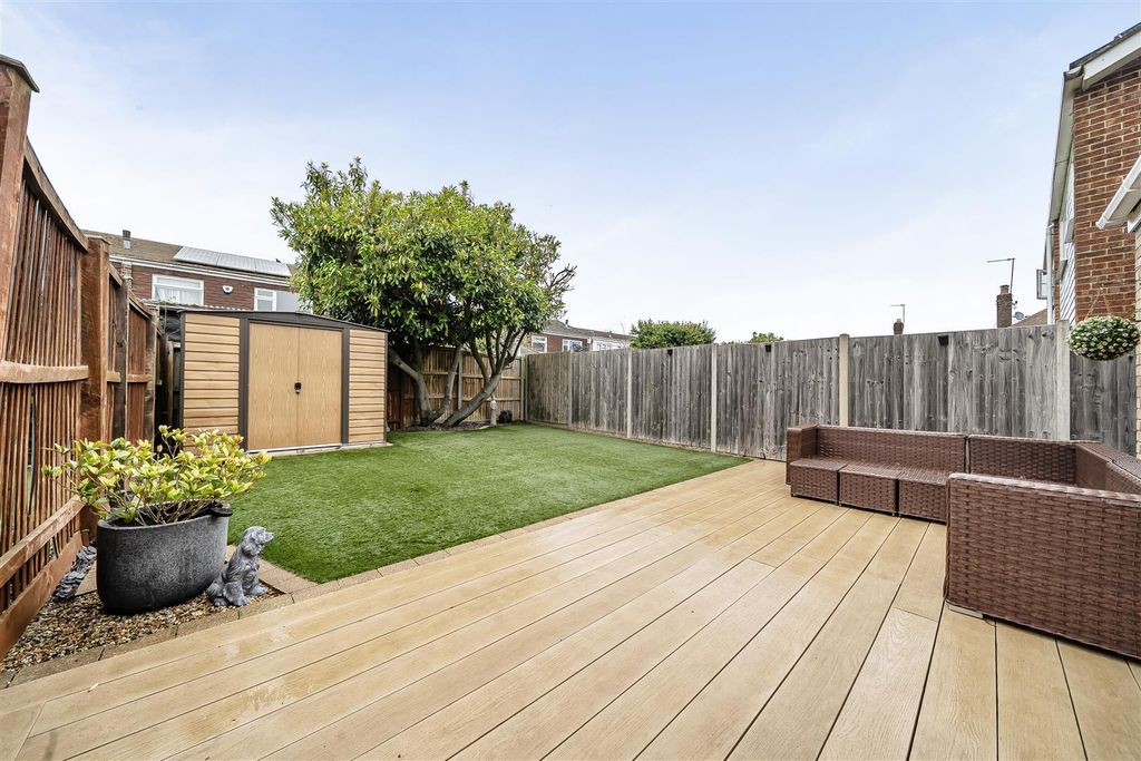 Property photo 2 of 19 1459808-15-6A0c789A9d3Ac.Jpg