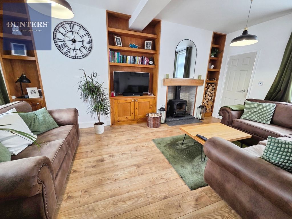 Property photo 2 of 18 Pbox-Img.Jpg