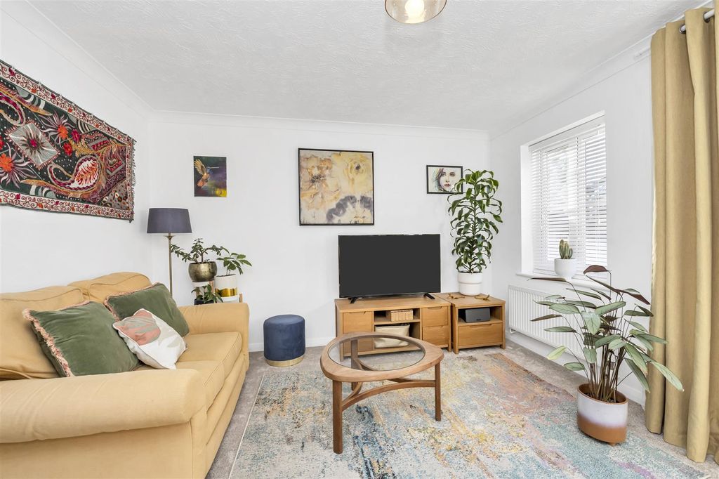 Property photo 3 of 19 Dcp_7330.Jpg