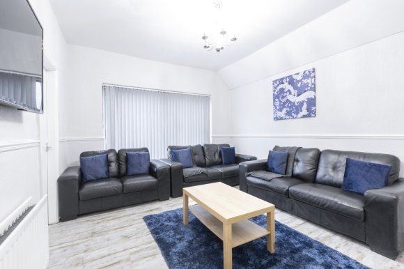 Property photo 2 of 13 9415610.Png