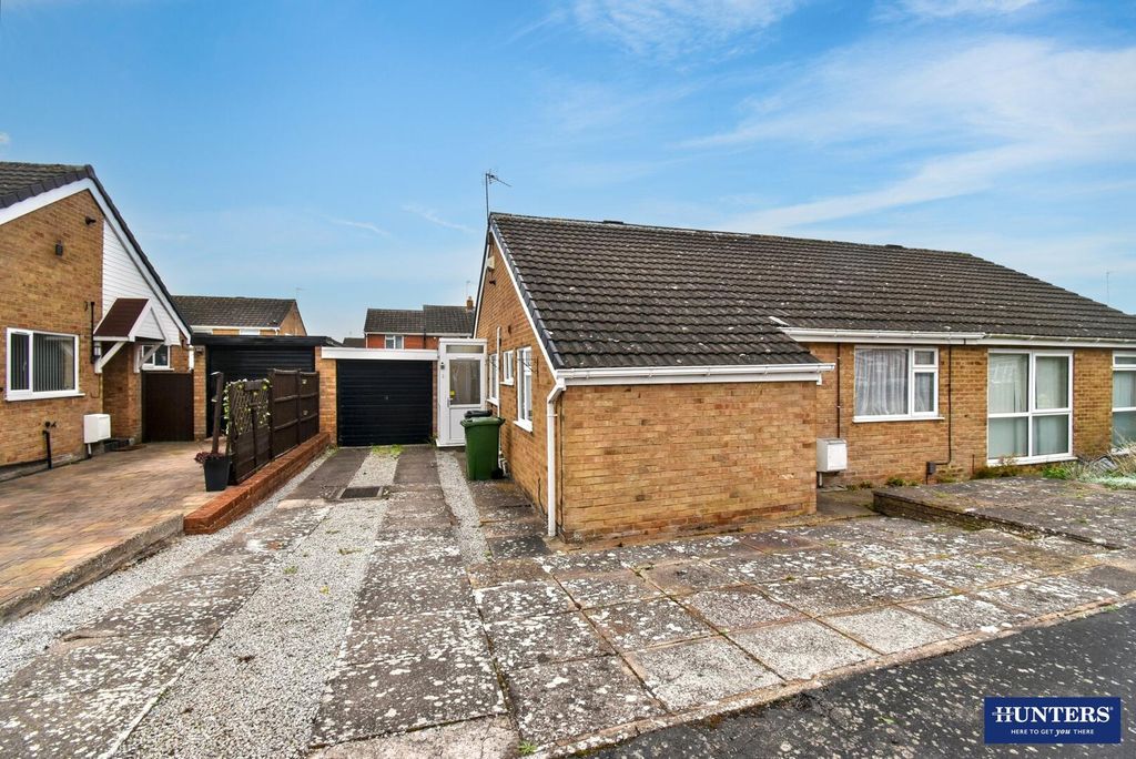 Property photo 1 of 15 Front (Exterior)