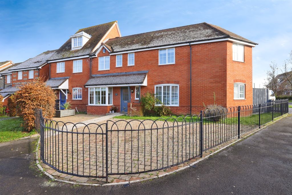 Property photo 1 of 19