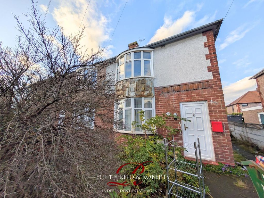 Property photo 1 of 10 Front (Exterior)