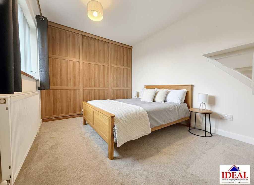 Property photo 3 of 17 Download.Jpg