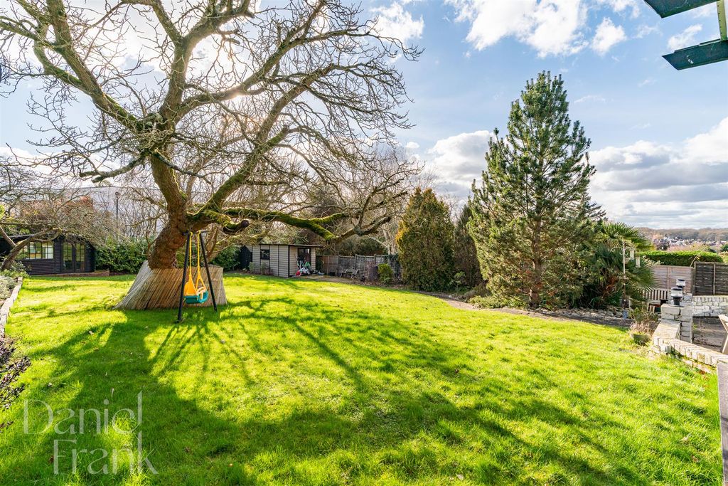 Additional image 39 of 5 bed detached house for saleTycehurst Hill, Loughton IG10