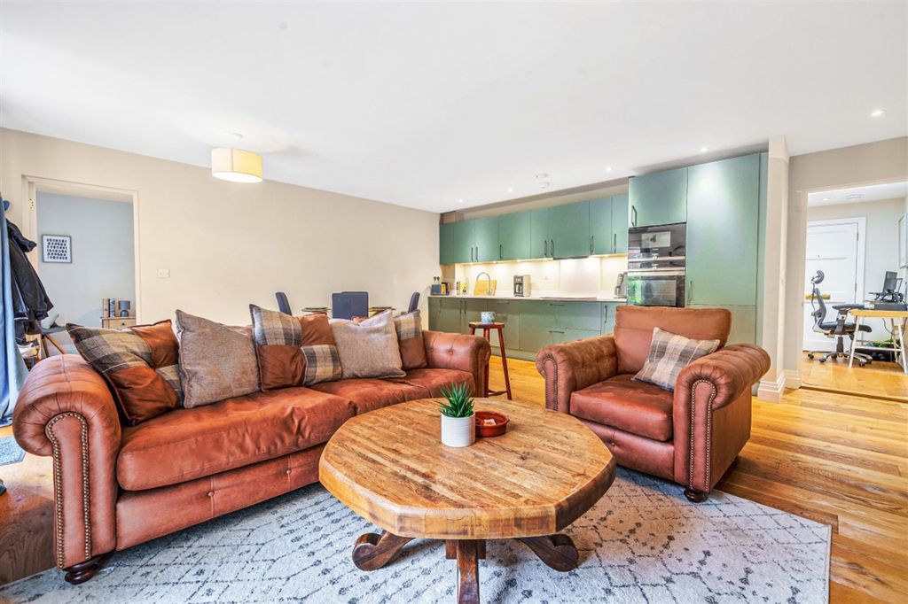 Property photo 1 of 16 Open Plan Living