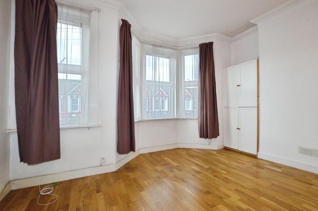 Property photo 3 of 16 Open Plan Living