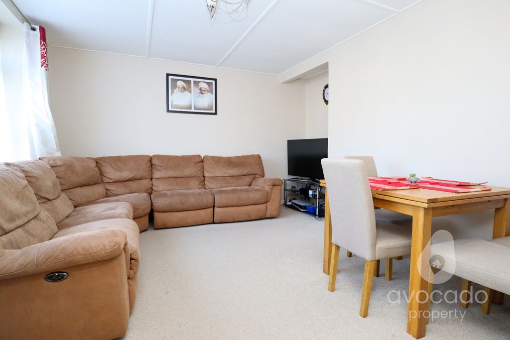 Property photo 3 of 7 3248126