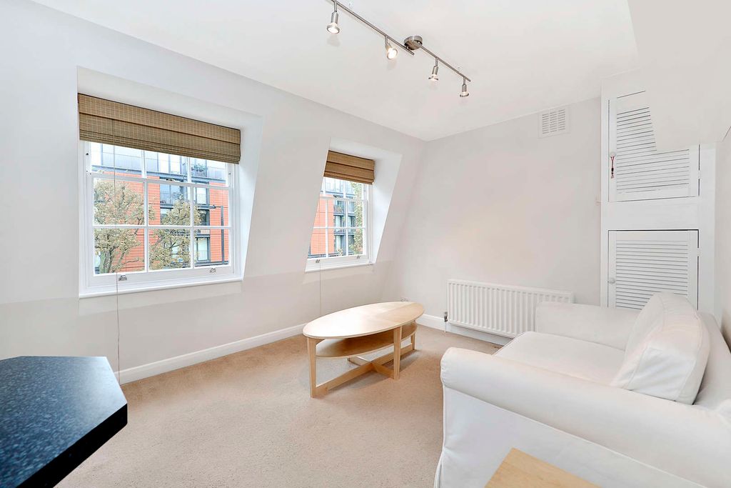 Property photo 1 of 5