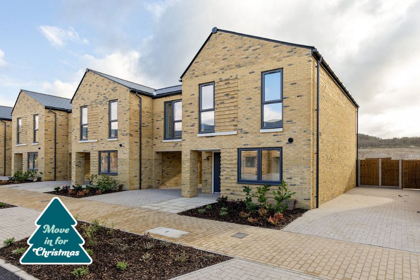 Property photo 1 of 6 460 J0002