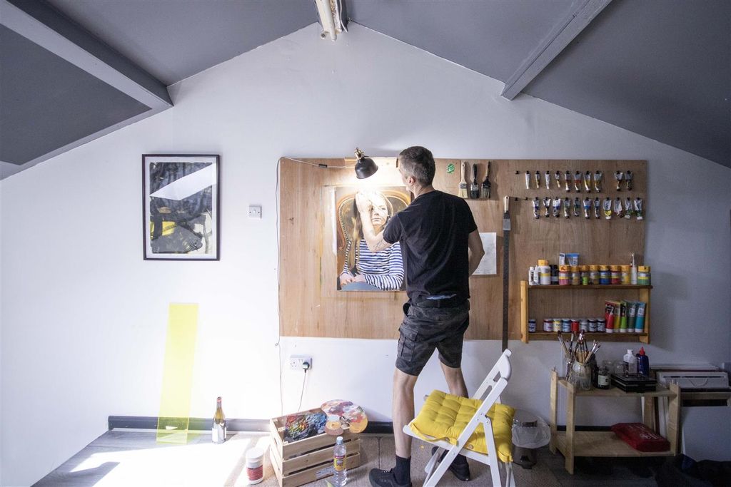 Property photo 2 of 6