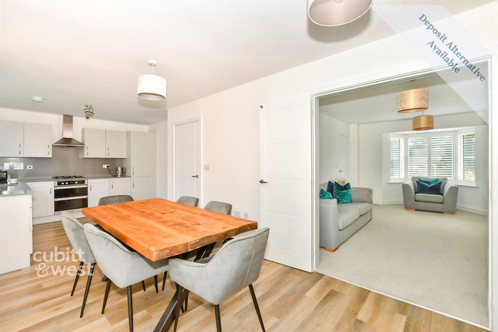 Property photo 2 of 16 Dining