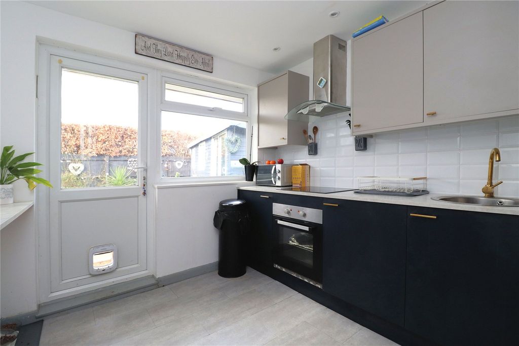 Property photo 3 of 14 Picture No. 05