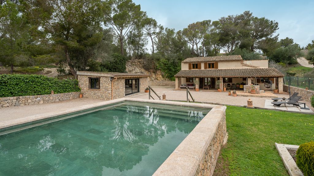 Property photo 1 of 29 Calvia-26.Jpg