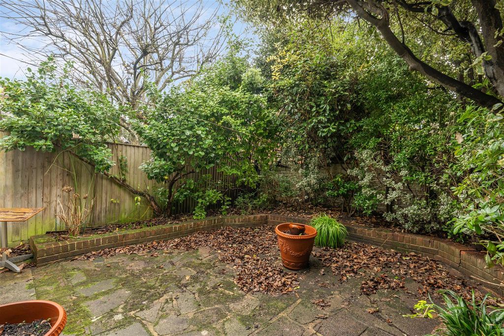 Property photo 2 of 12 Upham Park Road, W4 - For Sale