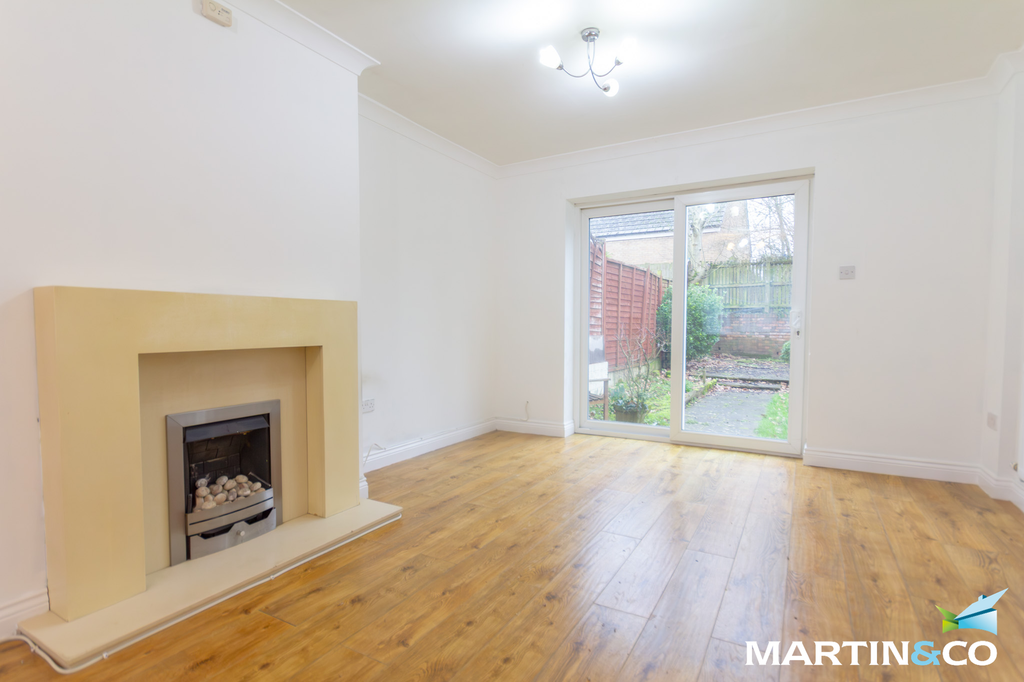 Property photo 3 of 11 Picture2