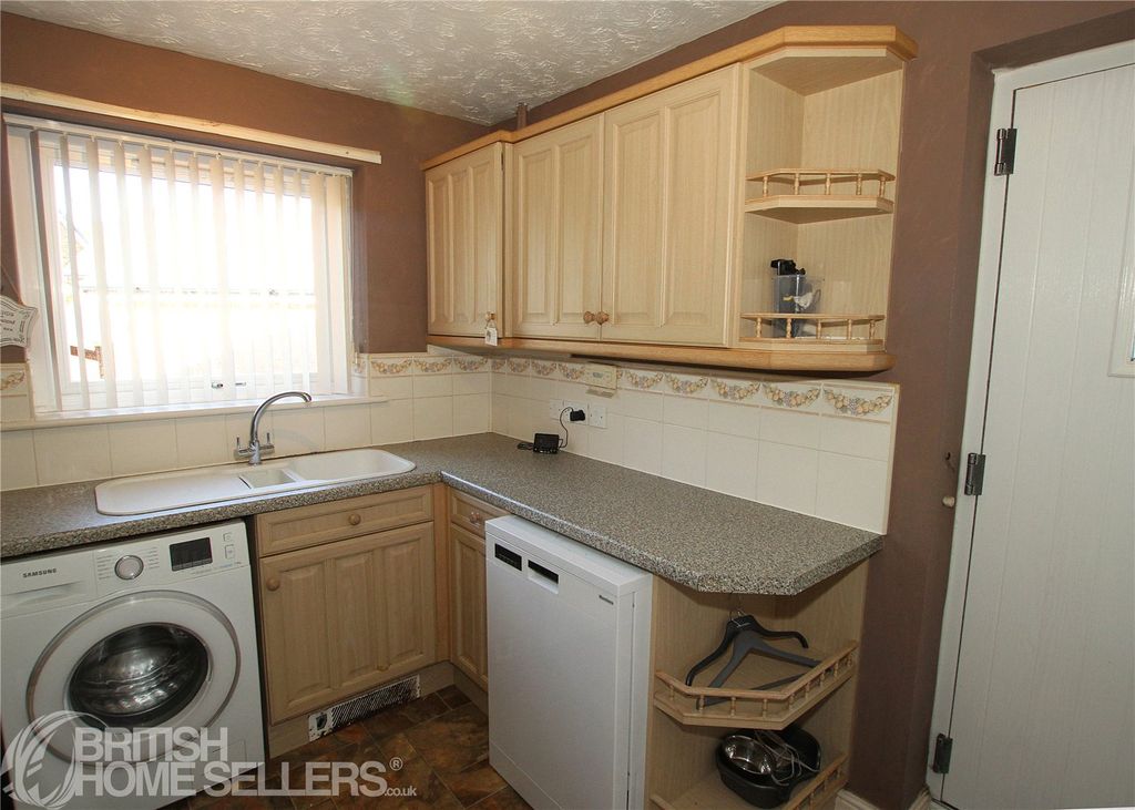 Property photo 2 of 19 Picture No. 08