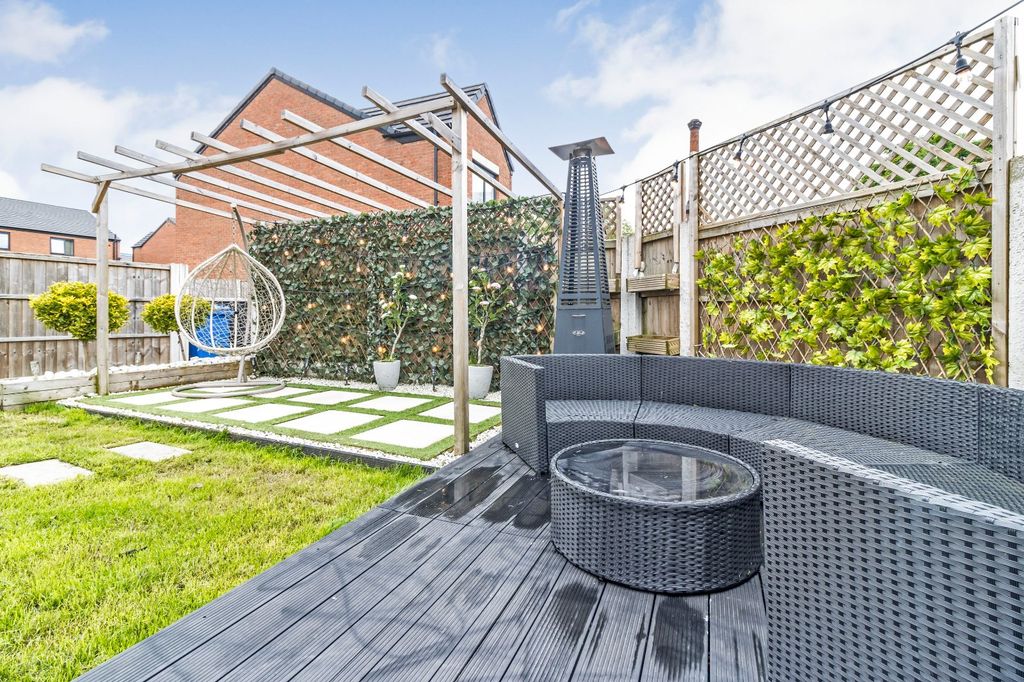 Property photo 3 of 19 Rear Garden