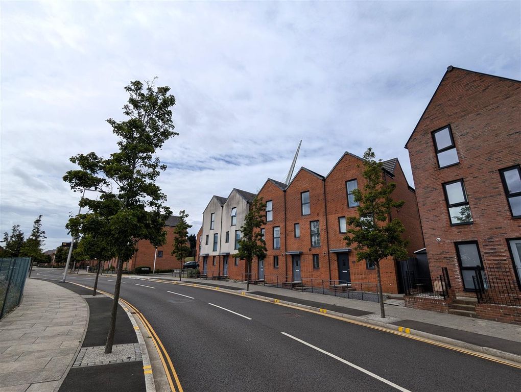 Property photo 1 of 16 L02 Front.Jpg