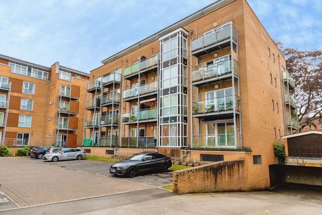 Property photo 1 of 10 Pbox-Img.Jpg
