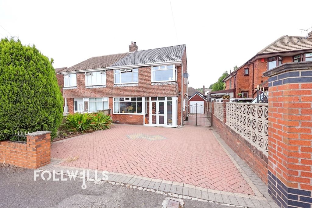 Property photo 1 of 25