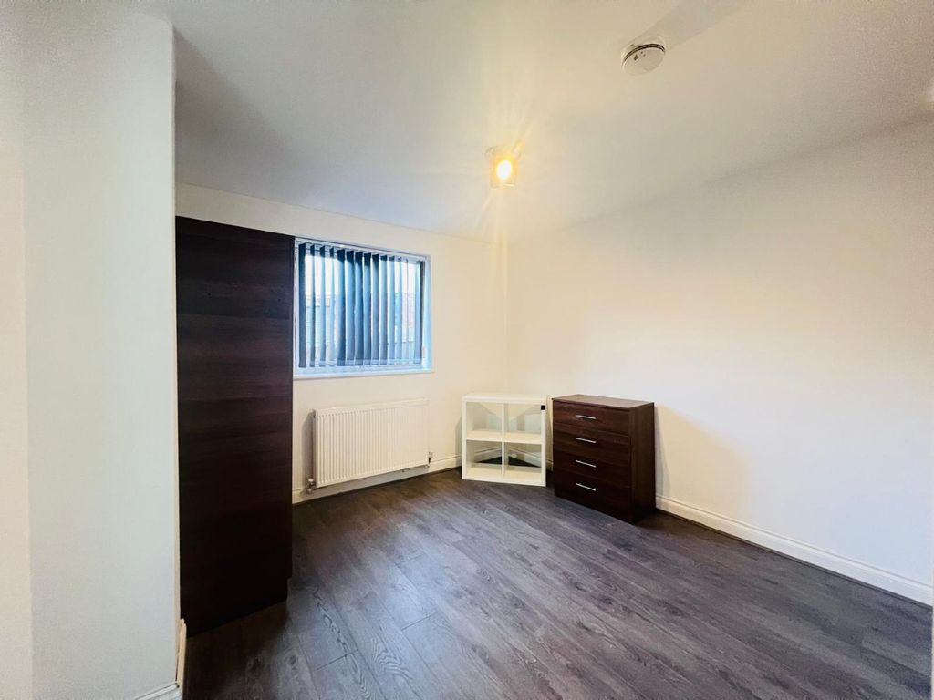 Property photo 2 of 4