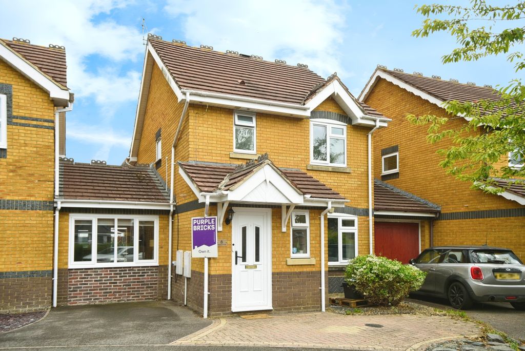 Property photo 3 of 24