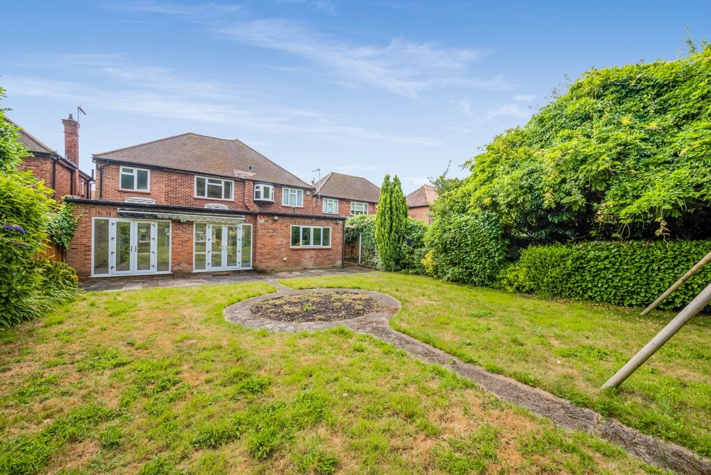 Property photo 3 of 20