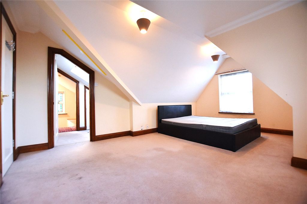 Property photo 1 of 21 Picture No. 07