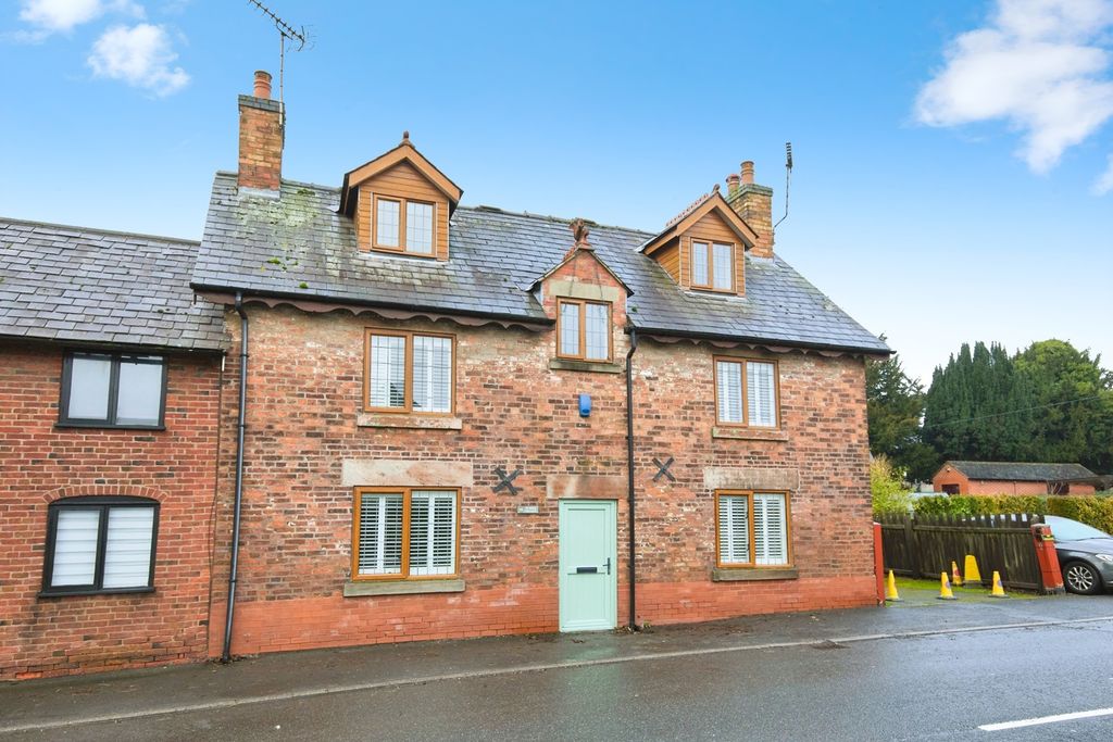 Property photo 1 of 25 Front