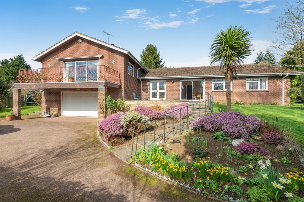 Property photo 1 of 19