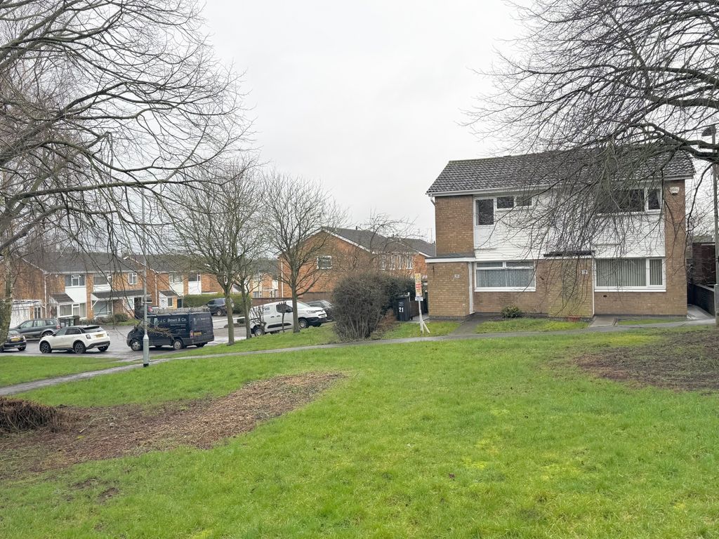 Property photo 2 of 16 Frontage