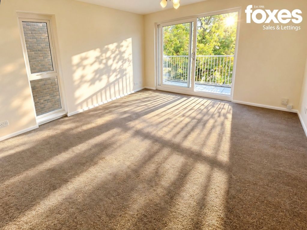 Property photo 3 of 10 5011924