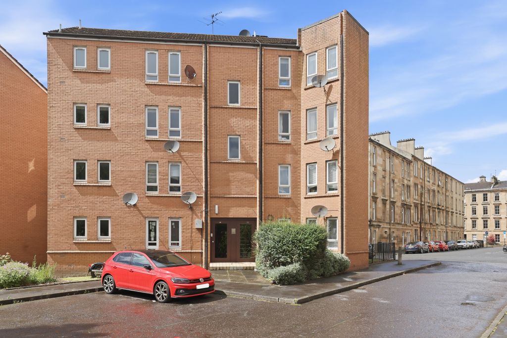 Property photo 1 of 30