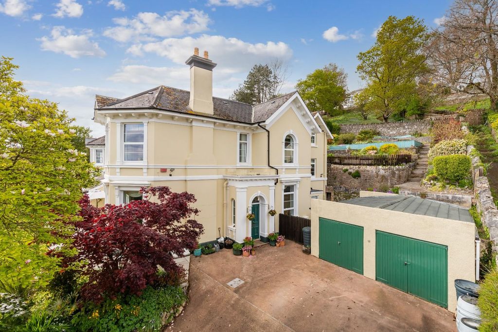 Additional image 9 of 6 bed link detached house for saleCollege Road, Newton Abbot TQ12