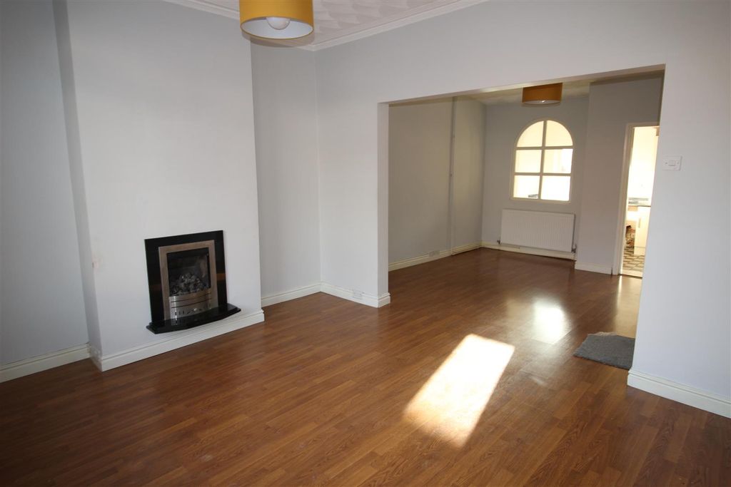 Property photo 2 of 14 Img_8328.Jpg