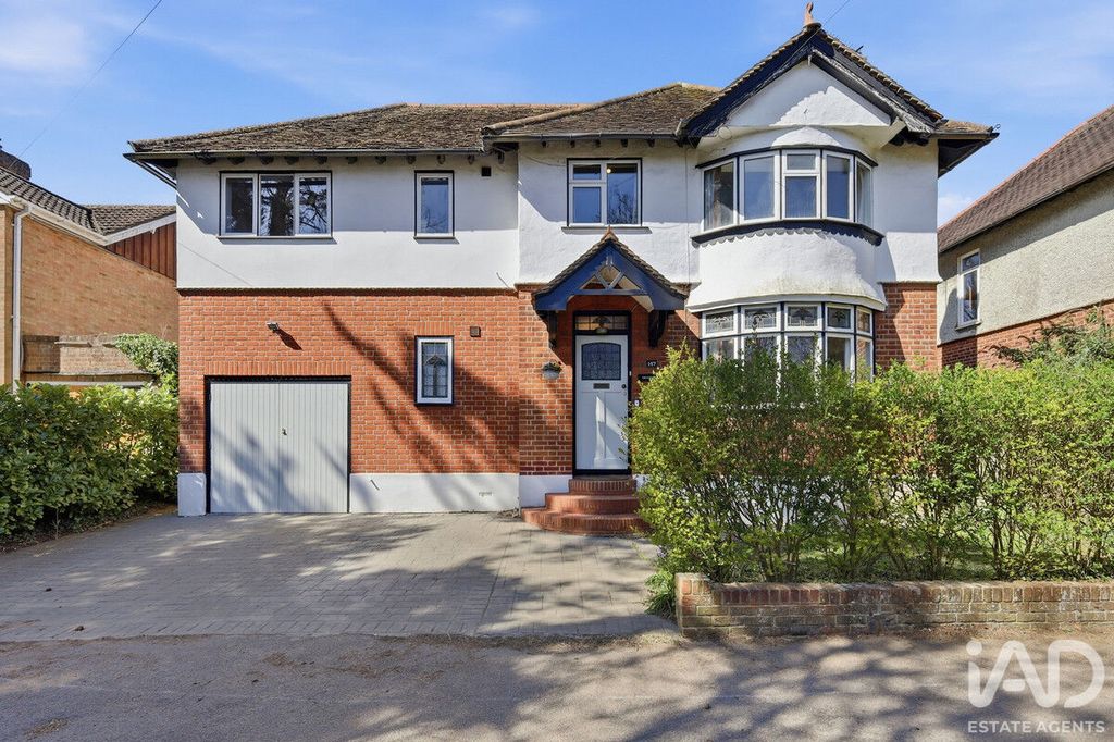 Property photo 2 of 30