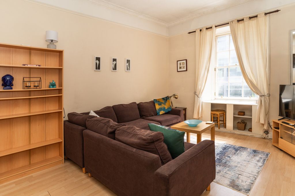 Property photo 1 of 27