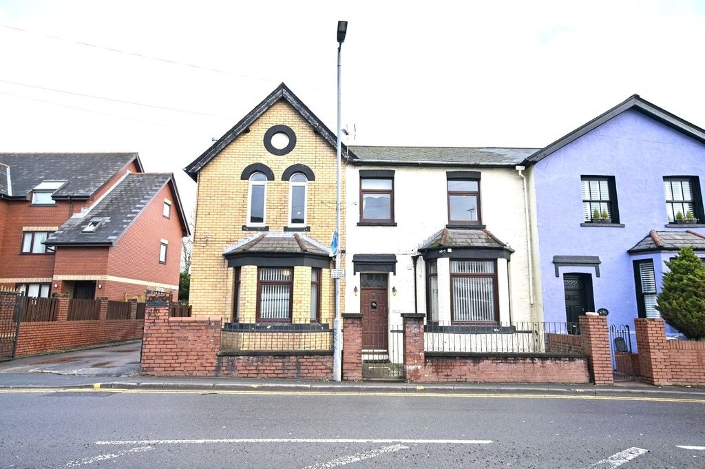 Property photo 1 of 27 Front