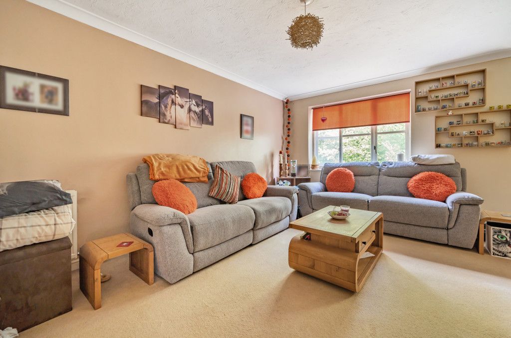 Property photo 3 of 17 1038207 (3).Jpg