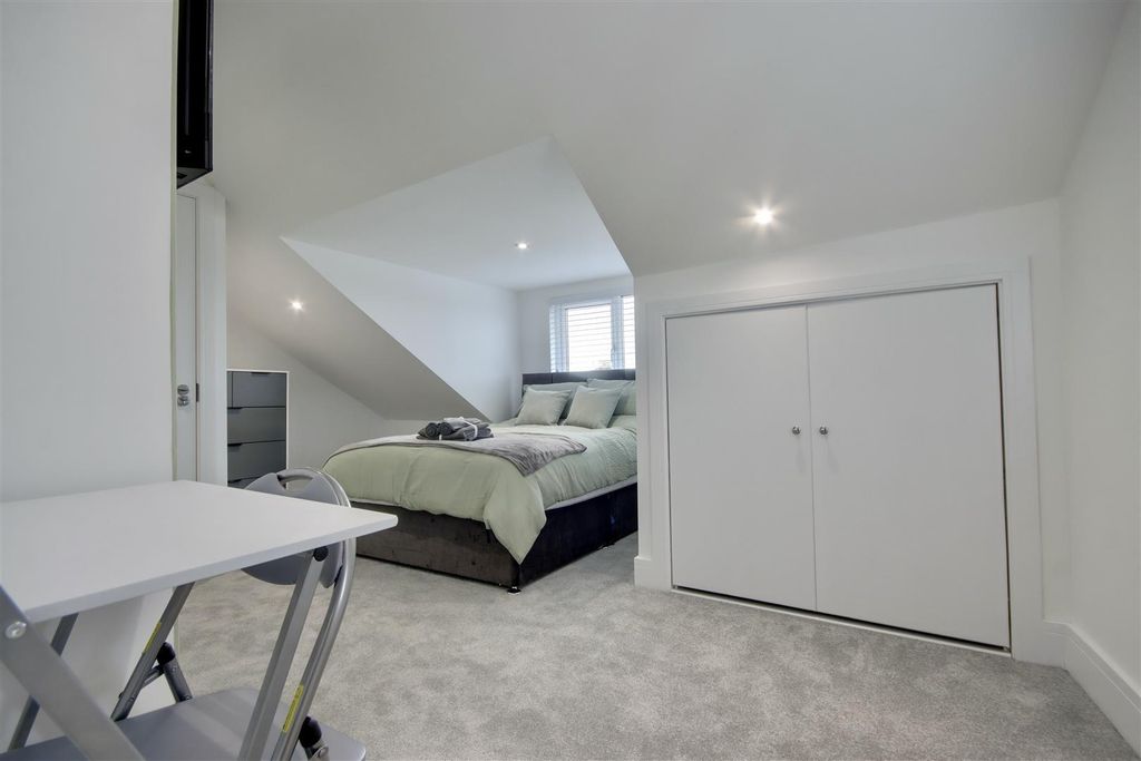 Property photo 1 of 25 6.Jpg