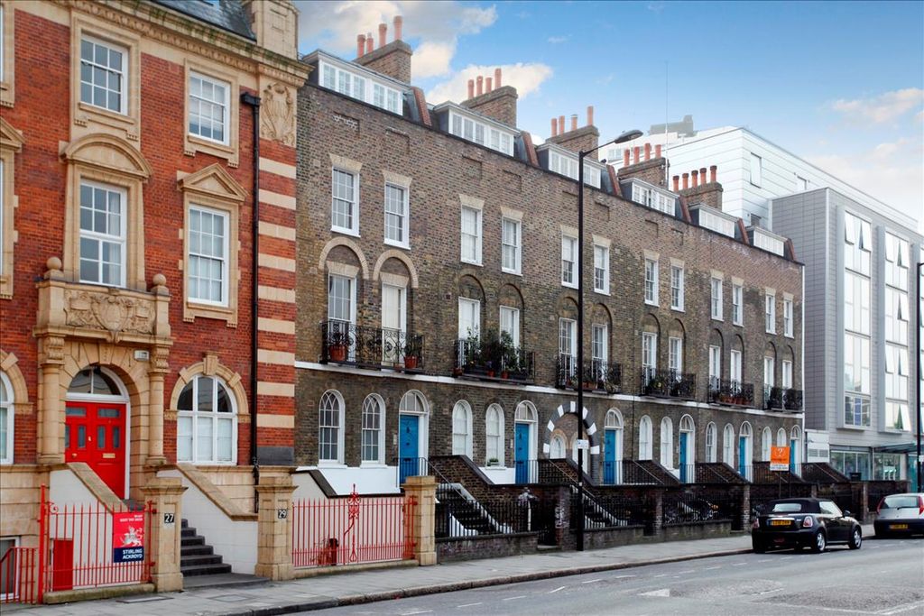 Property photo 1 of 9