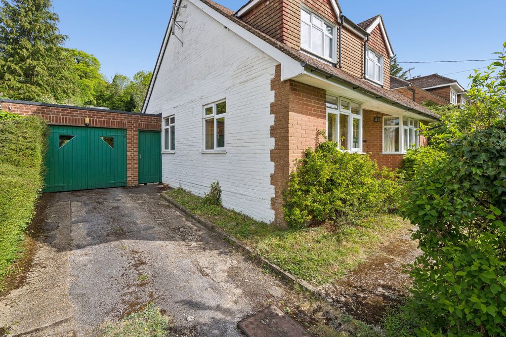 Property photo 3 of 37