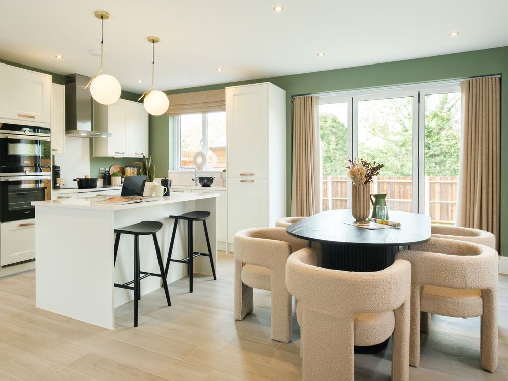 Property photo 3 of 10 The Windsor - Kitchen Dining