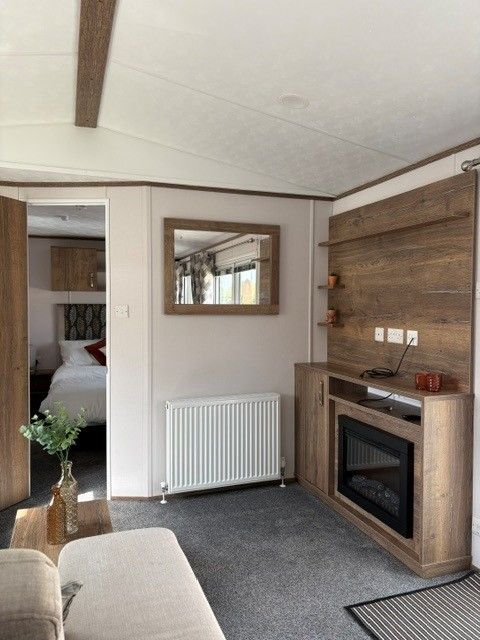 Property photo 2 of 4 52518299 F9Be 4260 A3B6 031297933ee2.Jpg