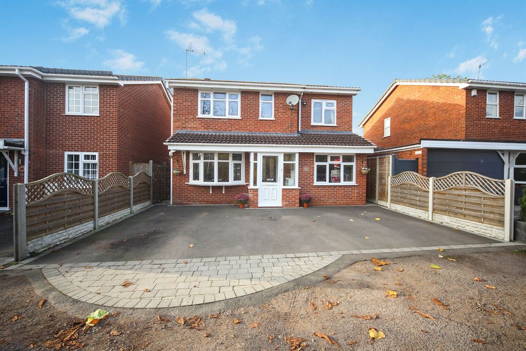 Property photo 1 of 19