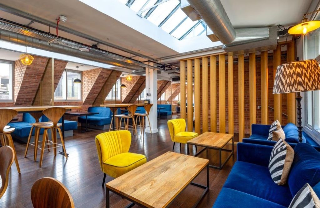 Property photo 2 of 7